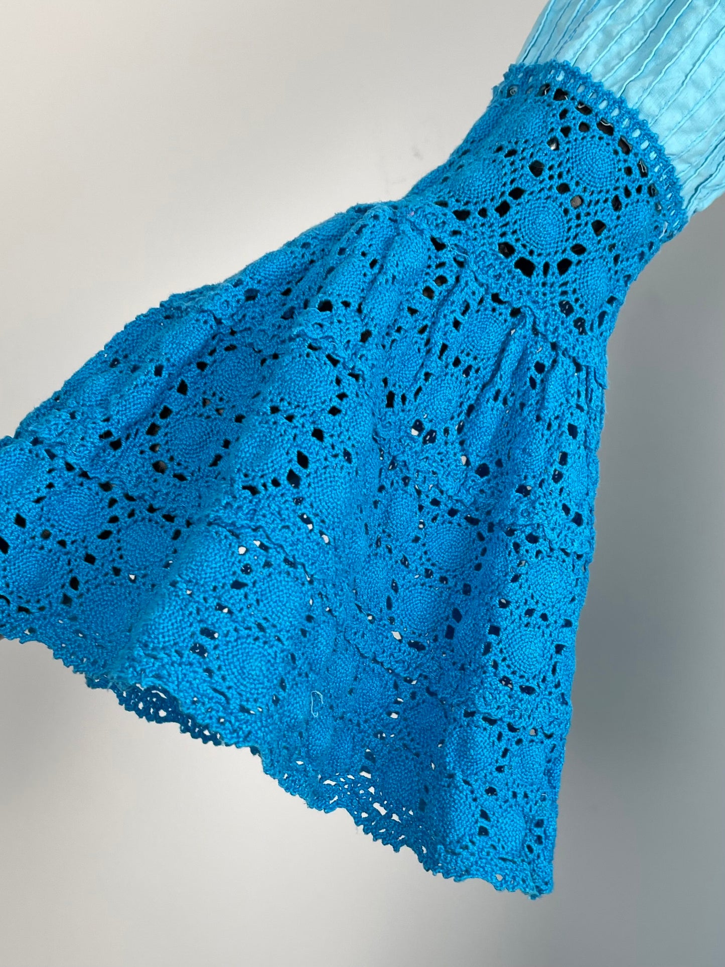 THE TURQUOISE CROCHET