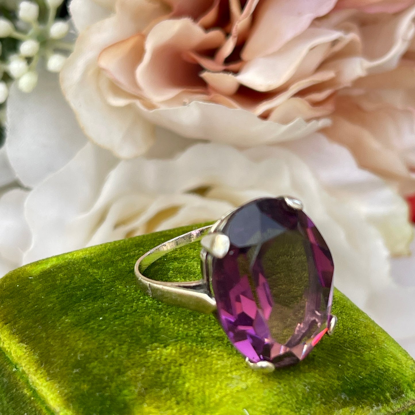 Unreleased: Art Deco Vintage Sterling Silver Purple Amethyst Ring M