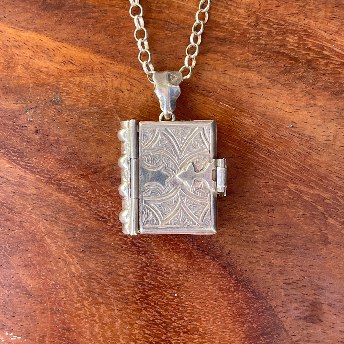 Unreleased: Vintage Sterling Silver Bound Book Locket 15g (2 of 2 available)