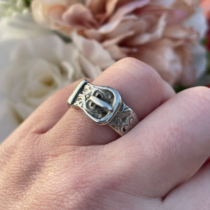 Antique Sterling Silver Victorian Buckle Ring SIL UK S Heavy 7g