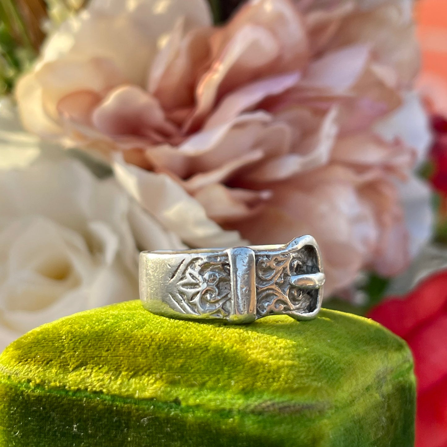 Antique Sterling Silver Victorian Buckle Ring SIL UK S Heavy 7g