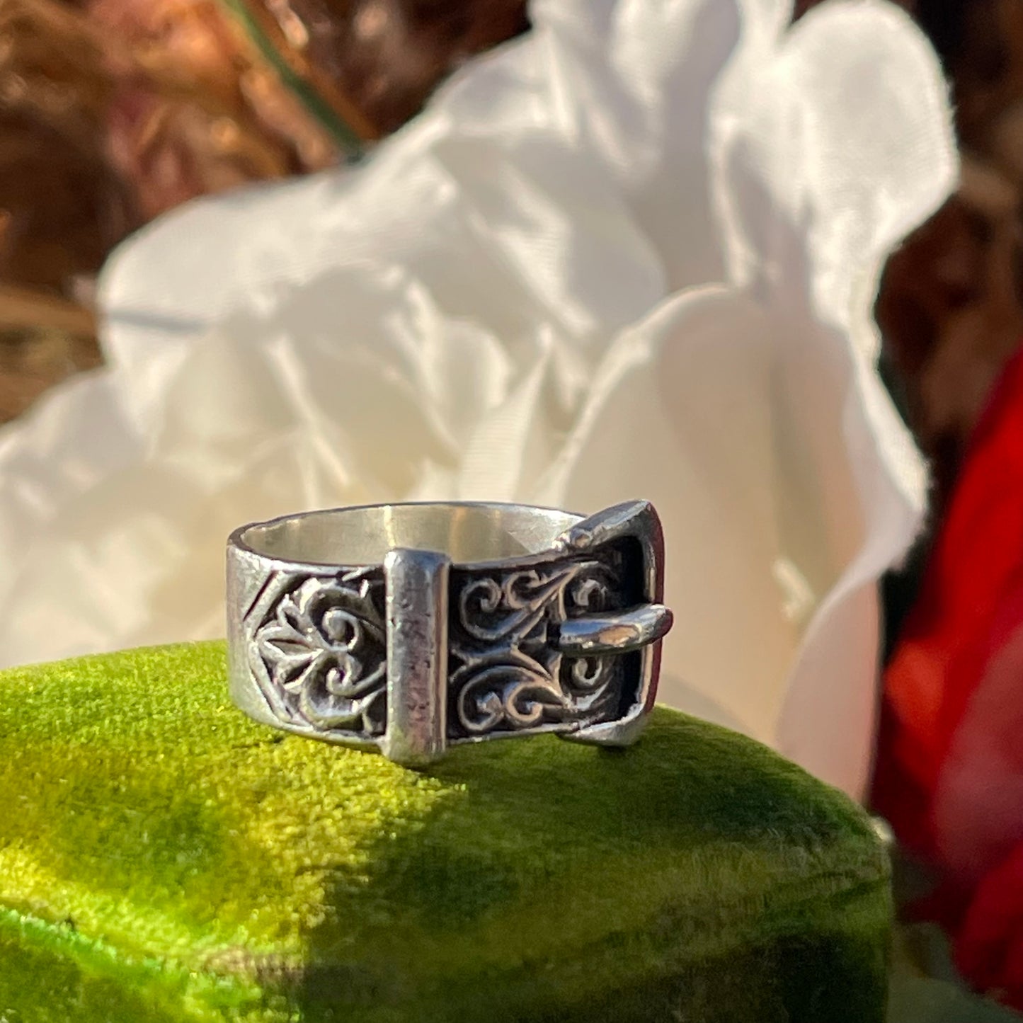 Antique Victorian Sterling Silver Chunky Buckle Ring M