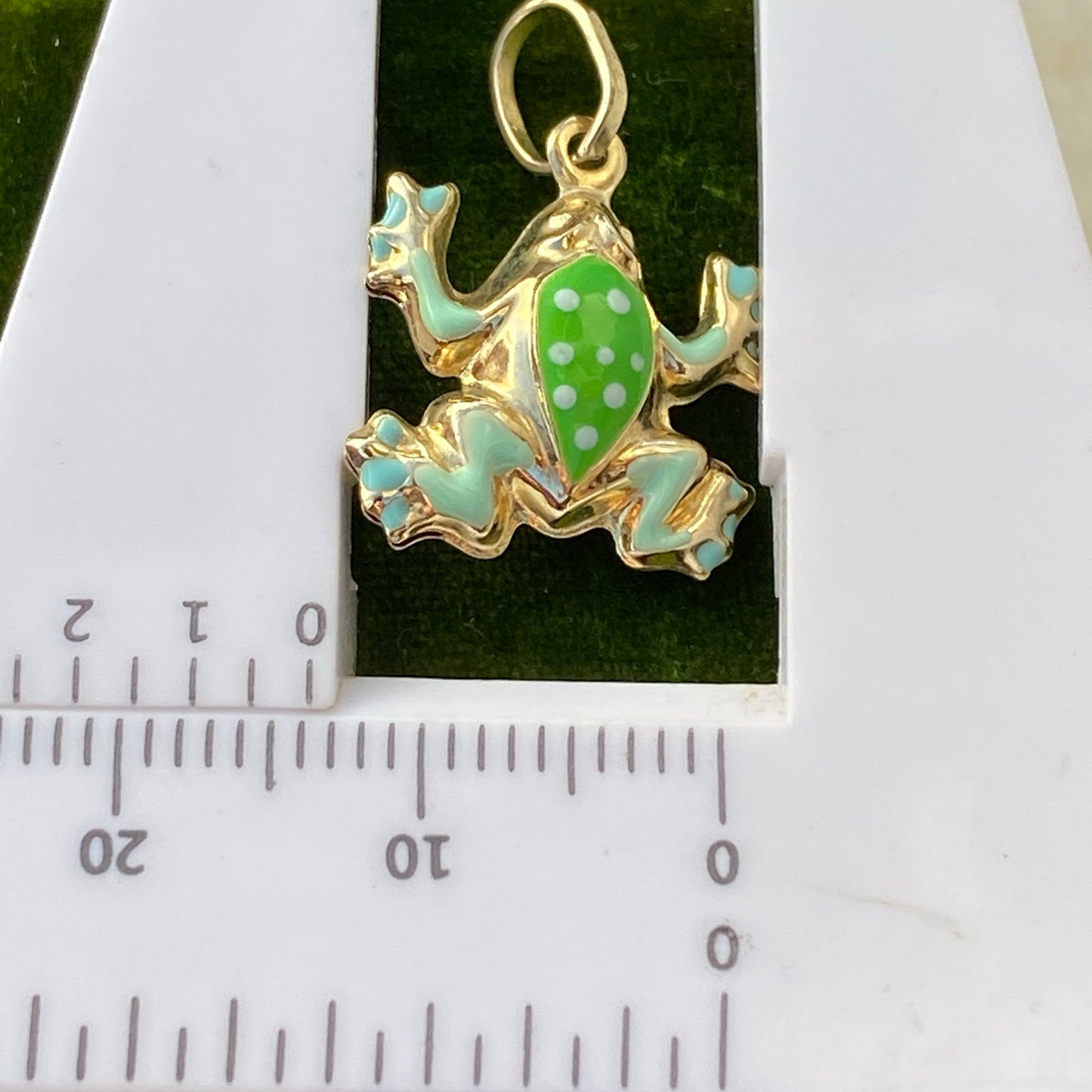 Vintage 9ct Yellow Gold Enamel Frog Charm Puffed 3d
