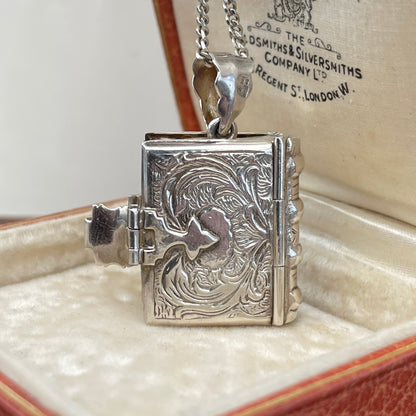 Vintage Sterling Silver Bound Book Locket 15g