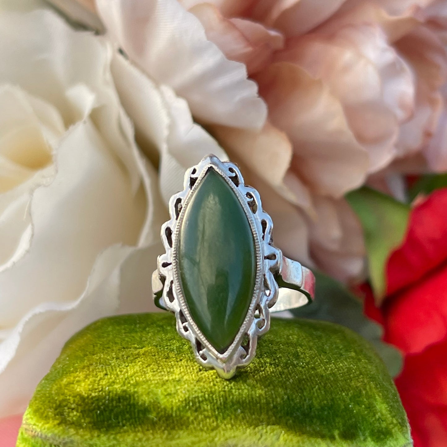 Antique Sterling Silver Large Navette Nephrite Jade Ring UK Q 5g