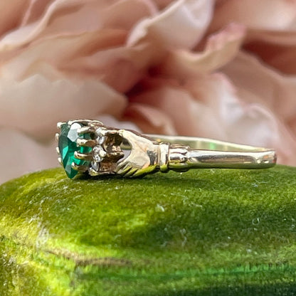 Gold Gilt Silver Green Heart Hands Claddagh Ring S