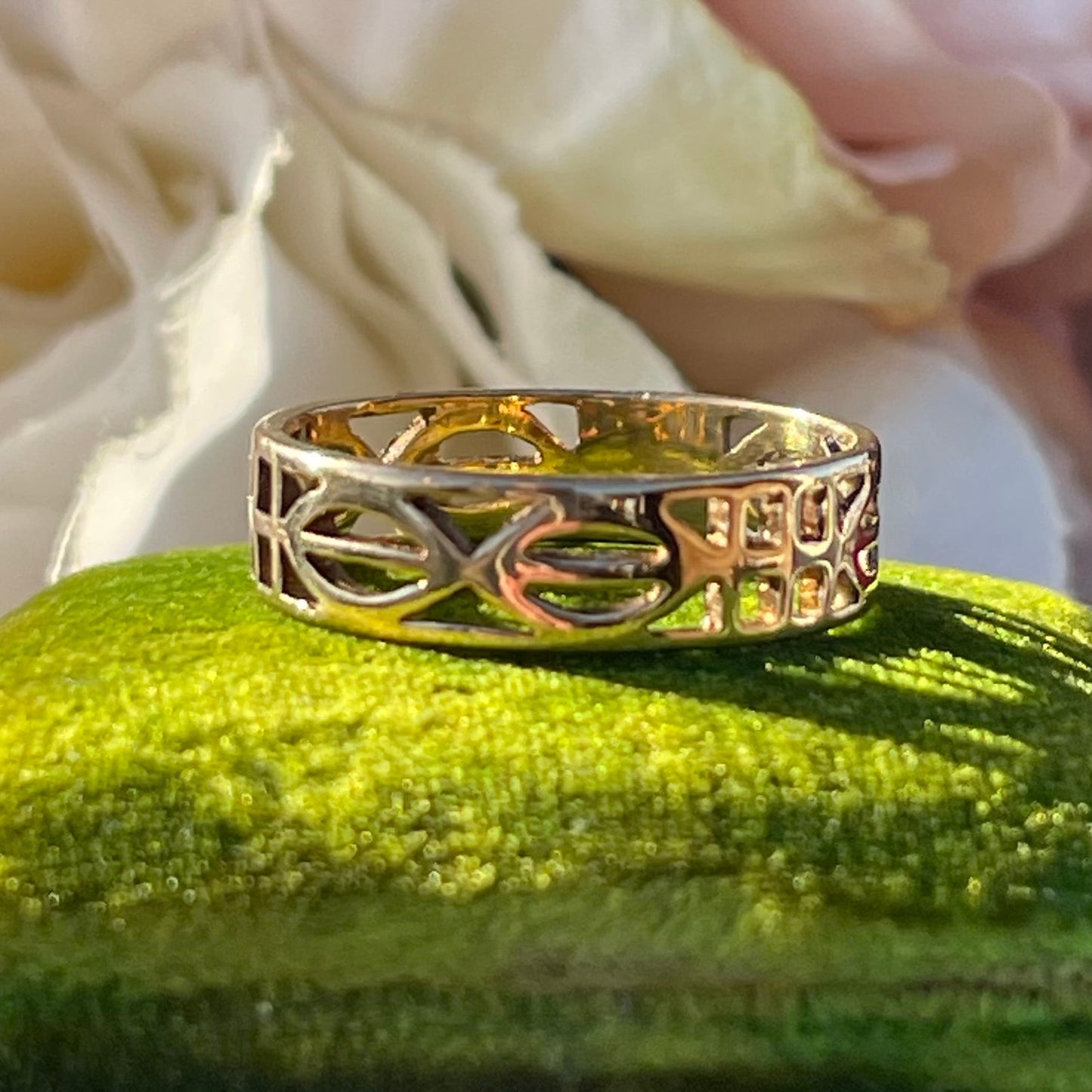 Vintage 9ct Gold Ring Charles Rennie Mackintosh Style Openwork Art Deco O 2g