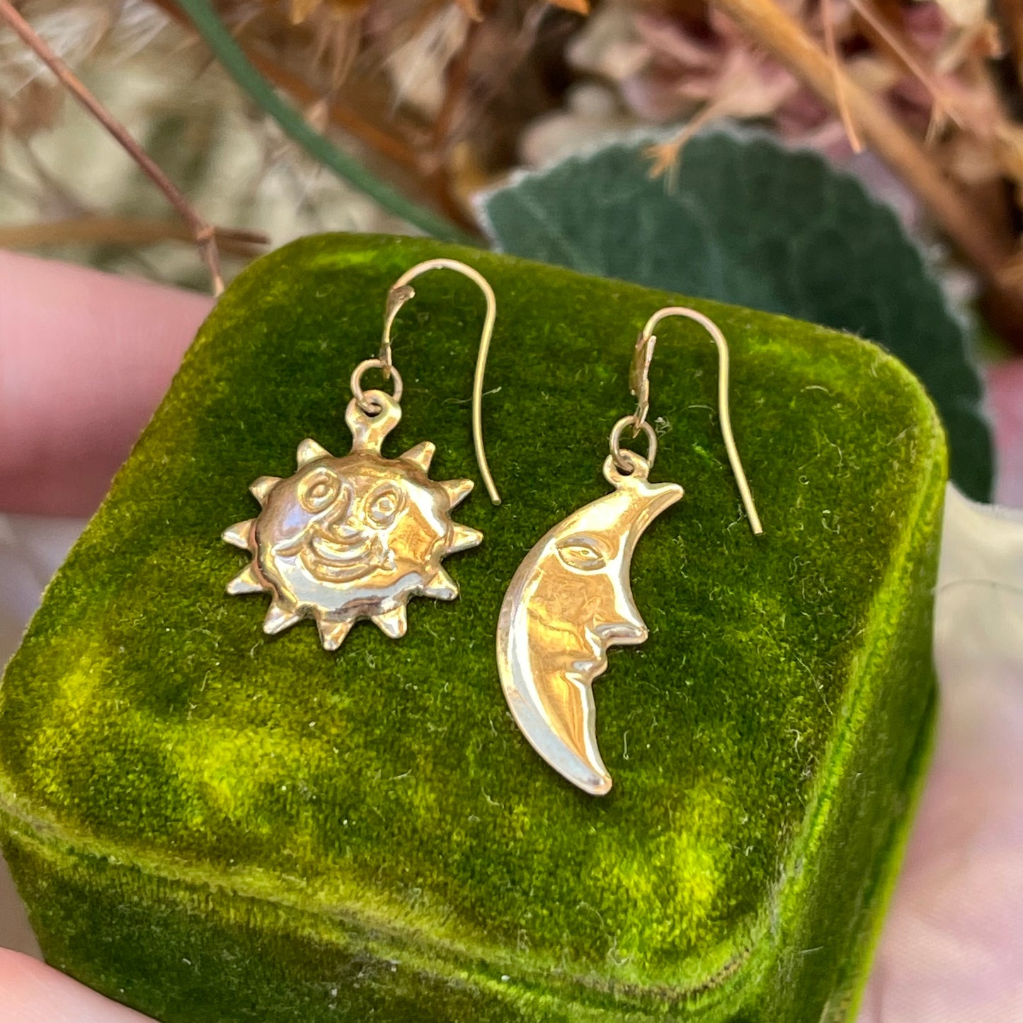 Vintage 9ct Gold Sun Moon Celestial Earrings