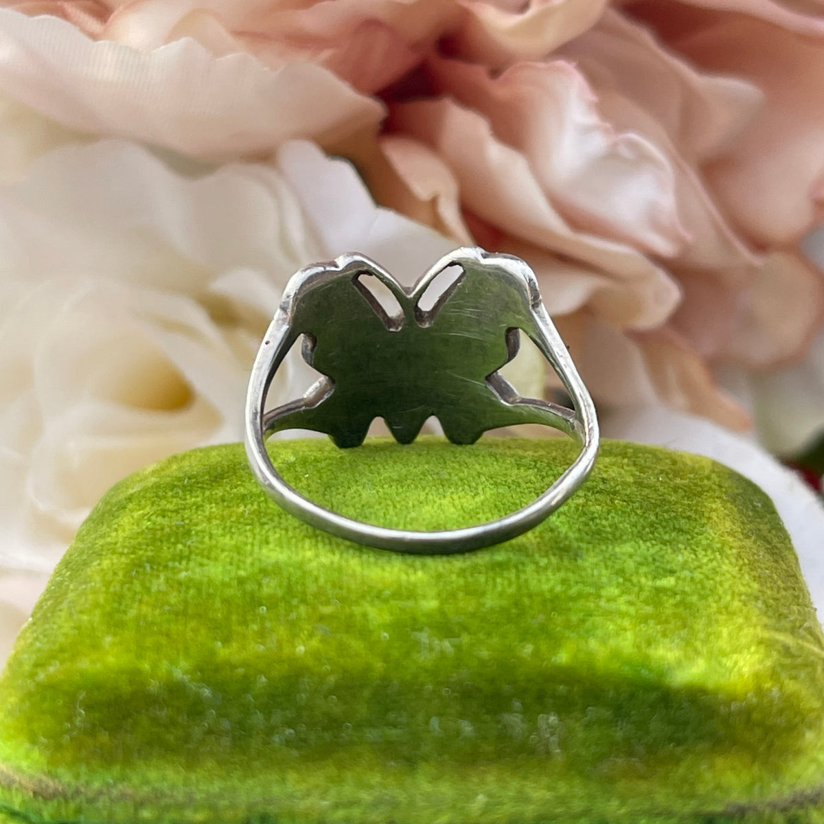 Sterling Silver Mother Of Pearl Inlay Butterfly Ring O