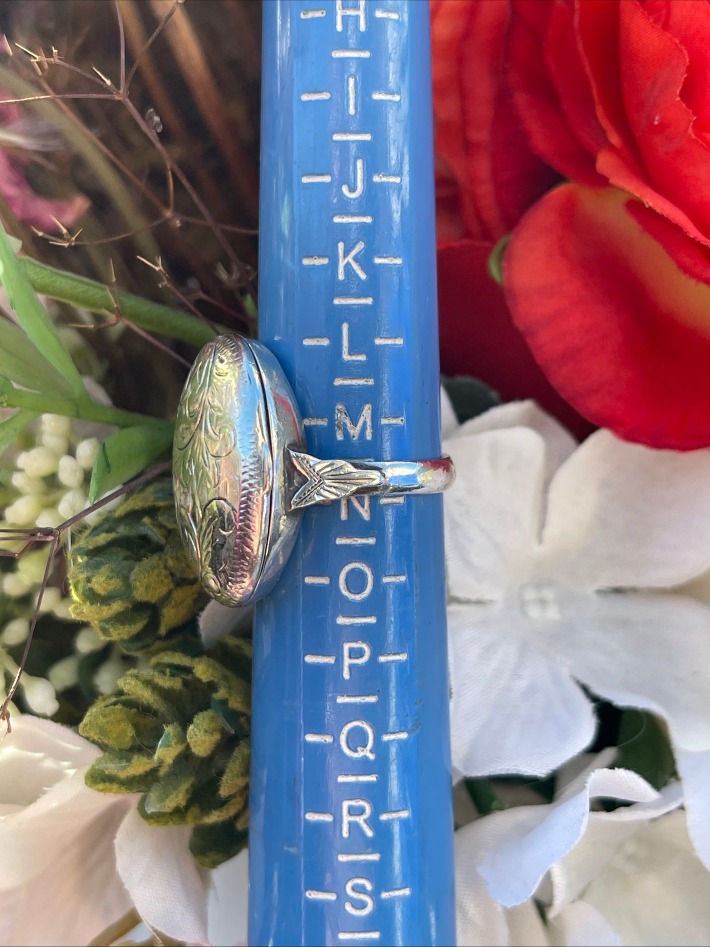 Vintage Sterling Silver Locket Ring Engraved Filigree Etched N