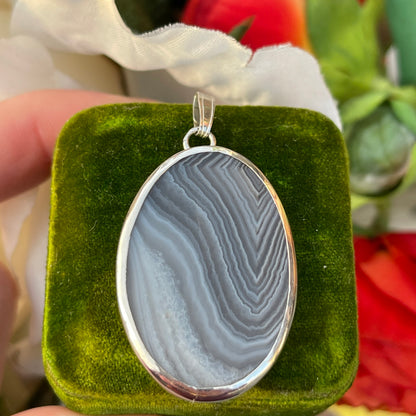 Vintage Silver 70s Crystal Agate Oval Necklace