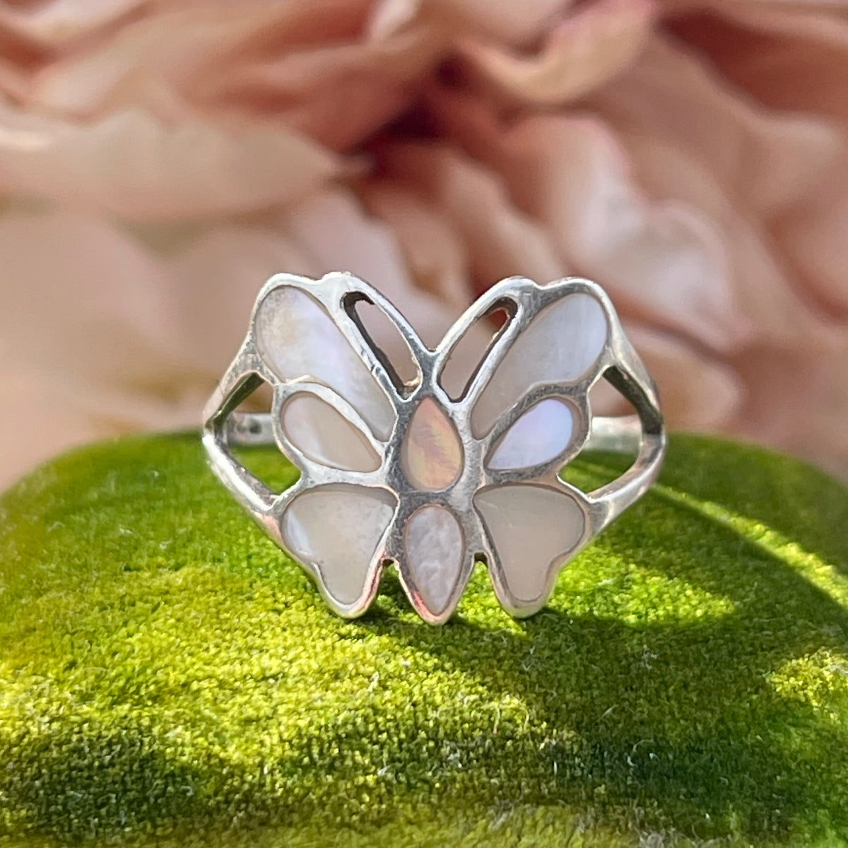 Sterling Silver Mother Of Pearl Inlay Butterfly Ring O