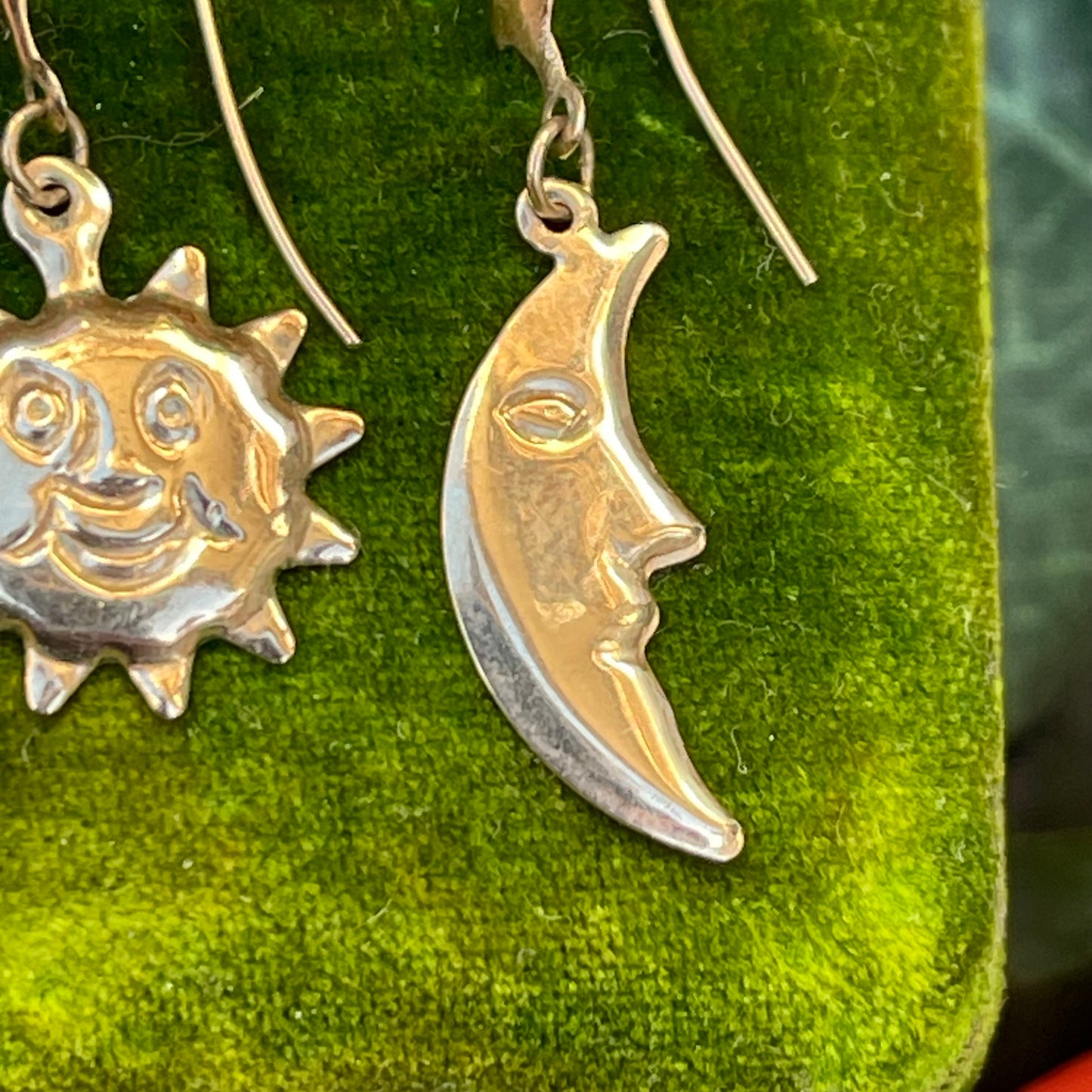 Vintage 9ct Gold Sun Moon Celestial Earrings