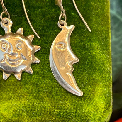 Vintage 9ct Gold Sun Moon Celestial Earrings