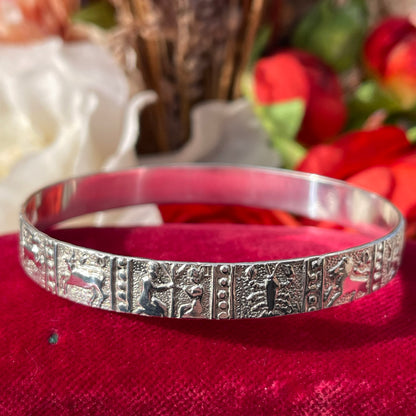 Vintage 70s Silver Celestial Zodiac star sign Bangle Bracelet moon Taxco Mexico