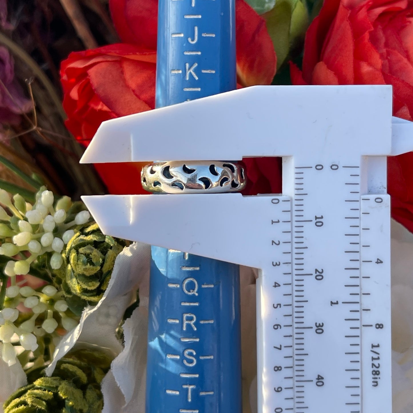 Vintage Sterling Silver Moon Cut Out Ring N