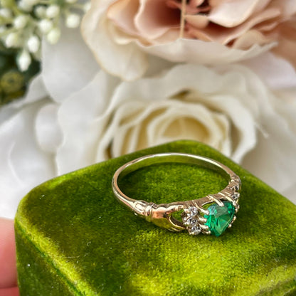 Unreleased: Gold Gilt Silver Green Heart Hands Claddagh Ring S