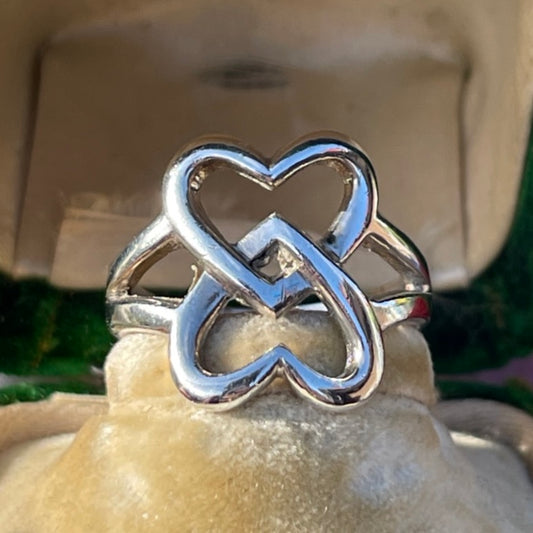 Vintage Sterling Silver Interlocking Hearts Chunky Ring O