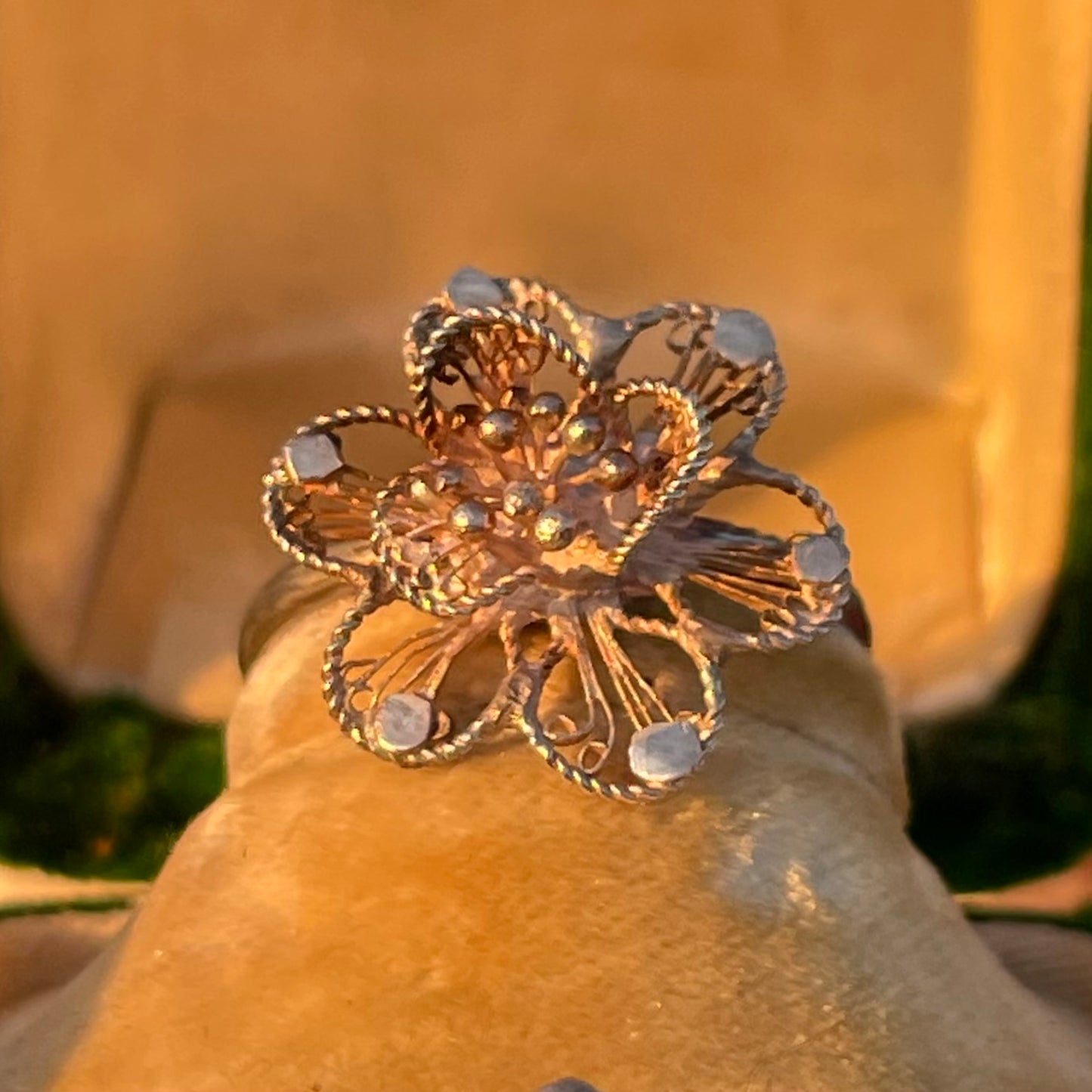 Vintage Silver Filigree Flower Daffodil ring O