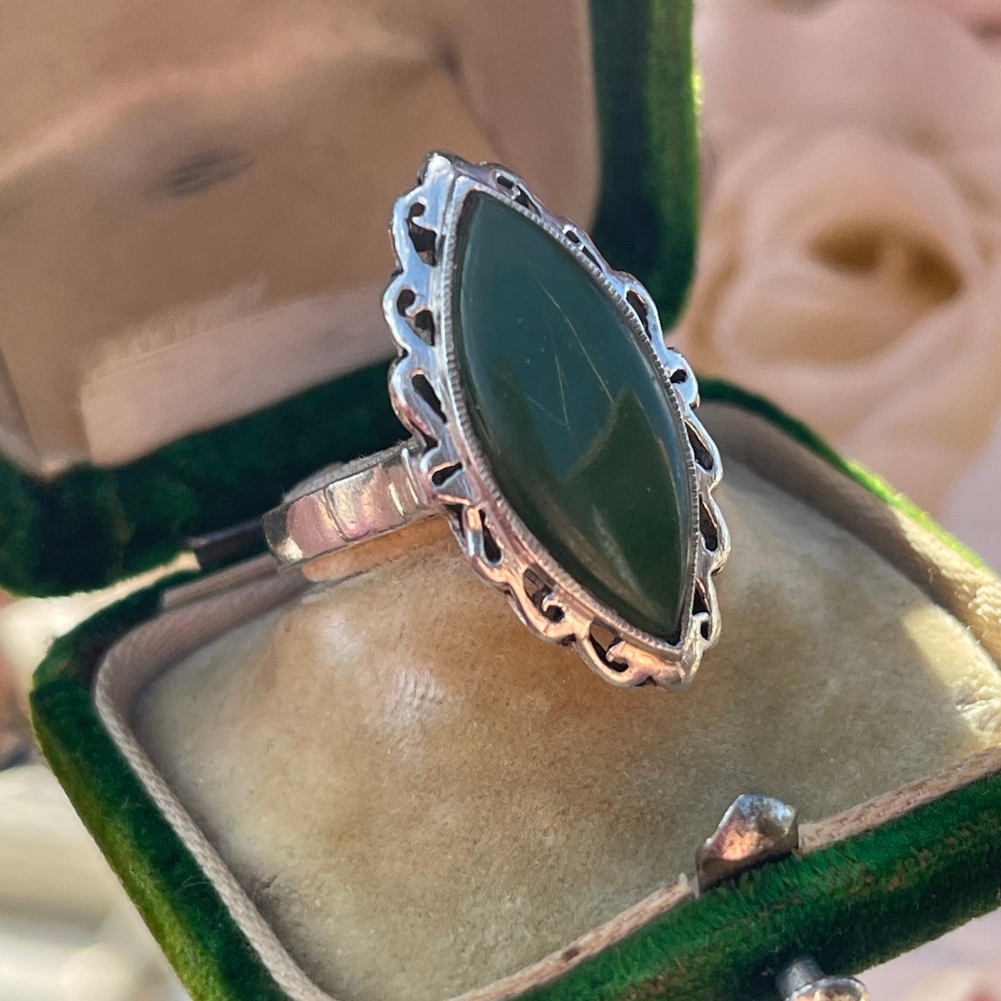 Antique Sterling Silver Large Navette Nephrite Jade Ring UK Q 5g