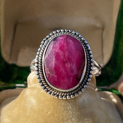 Vintage Sterling Silver Ruby Pink Statement Ring Q