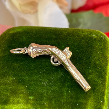 Vintage 9ct Gold Pistol Charm Antique Flintlock Gun Pendant 0.9g
