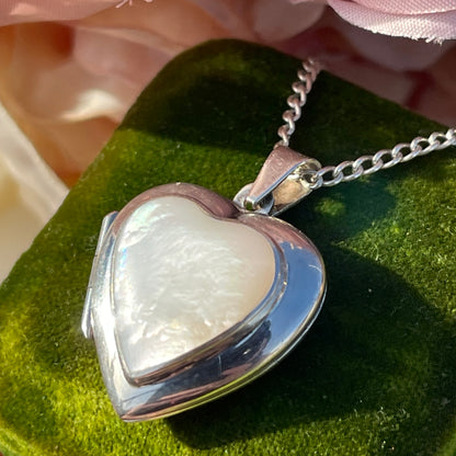 Vintage Sterling Silver Mother Of Pearl Heart Locket