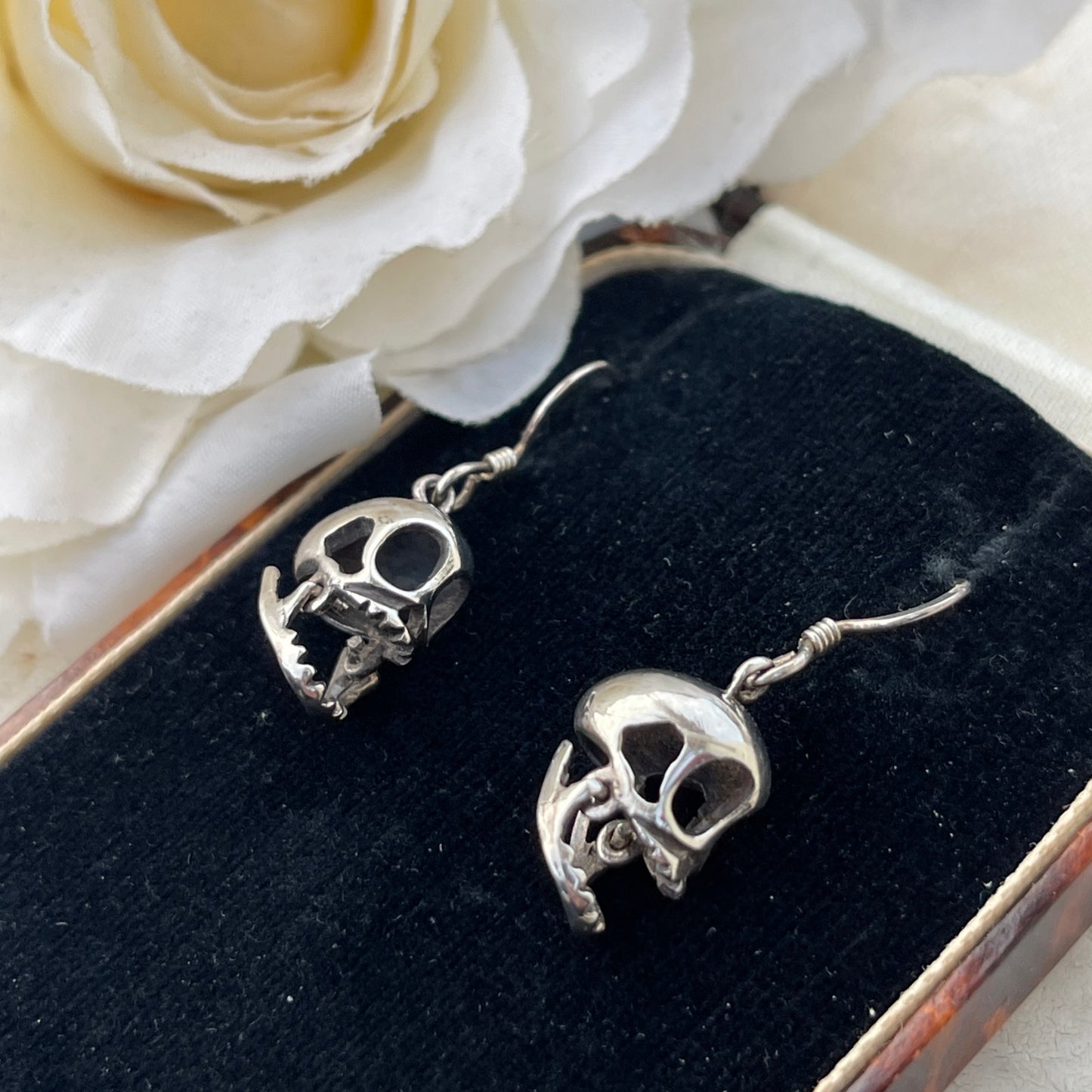 Vintage Silver Articulated Skull Momento Mori earrings
