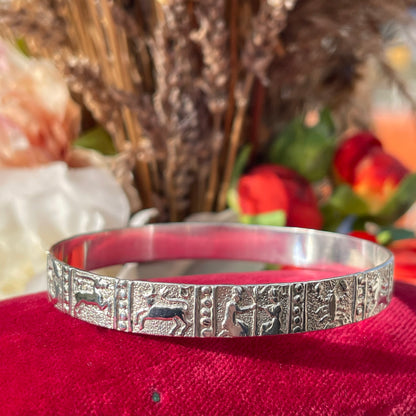 Vintage 70s Silver Celestial Zodiac star sign Bangle Bracelet moon Taxco Mexico