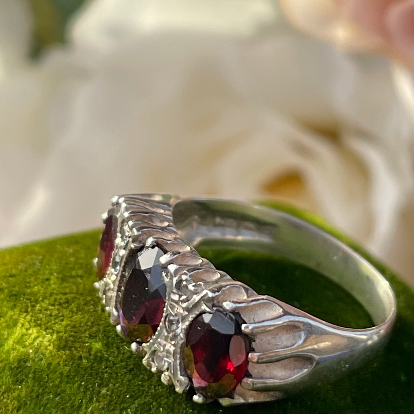 Vintage Sterling Silver 3 triple stone Gypsy Ring Victorian inspired 1977 Q 4.4g