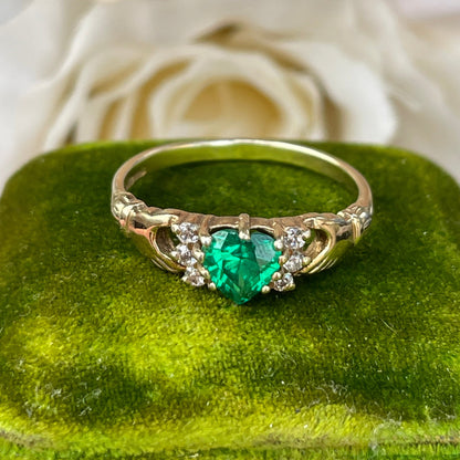 Unreleased: Gold Gilt Silver Green Heart Hands Claddagh Ring S