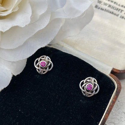 Vintage Sterling Silver Celtic Knot Ruby Stud earrings 1.8g