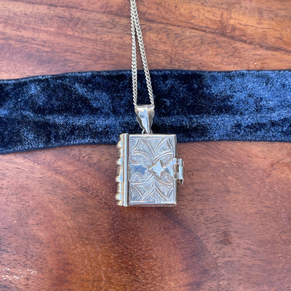 Unreleased: Vintage Sterling Silver Bound Book Locket 15g (2 of 2 available)