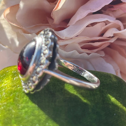 Art Deco Sterling Silver Cabochon Red Glass ring Marcasite Oval N 5g