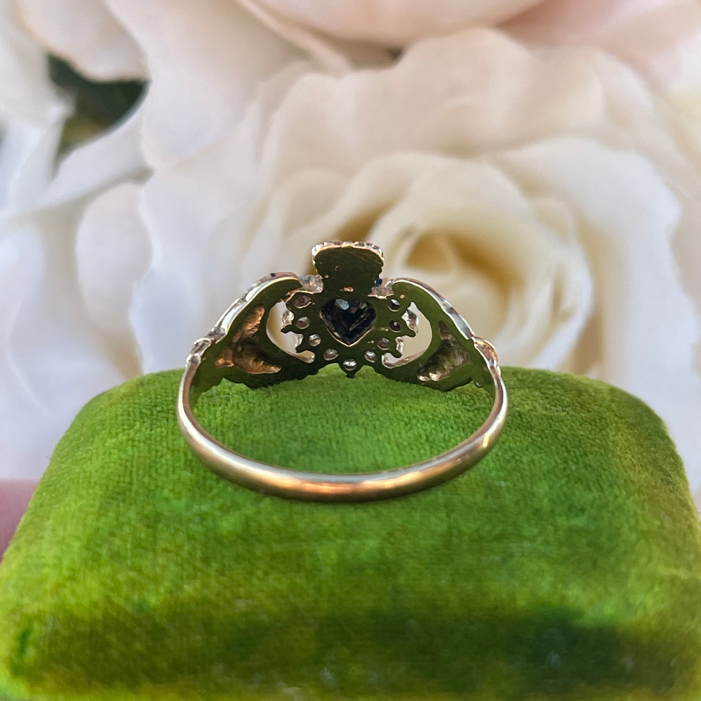 Vintage 9ct Gold Claddagh Ring heart hands Crown Sapphire Q R 2g