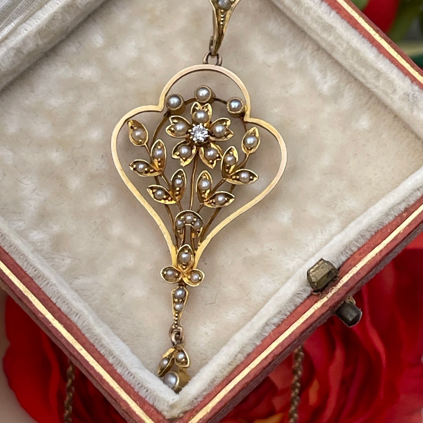 Antique Art Nouveau 9ct Gold Lavalier Seed Pearl & Diamond Pendant Necklace 5.5g