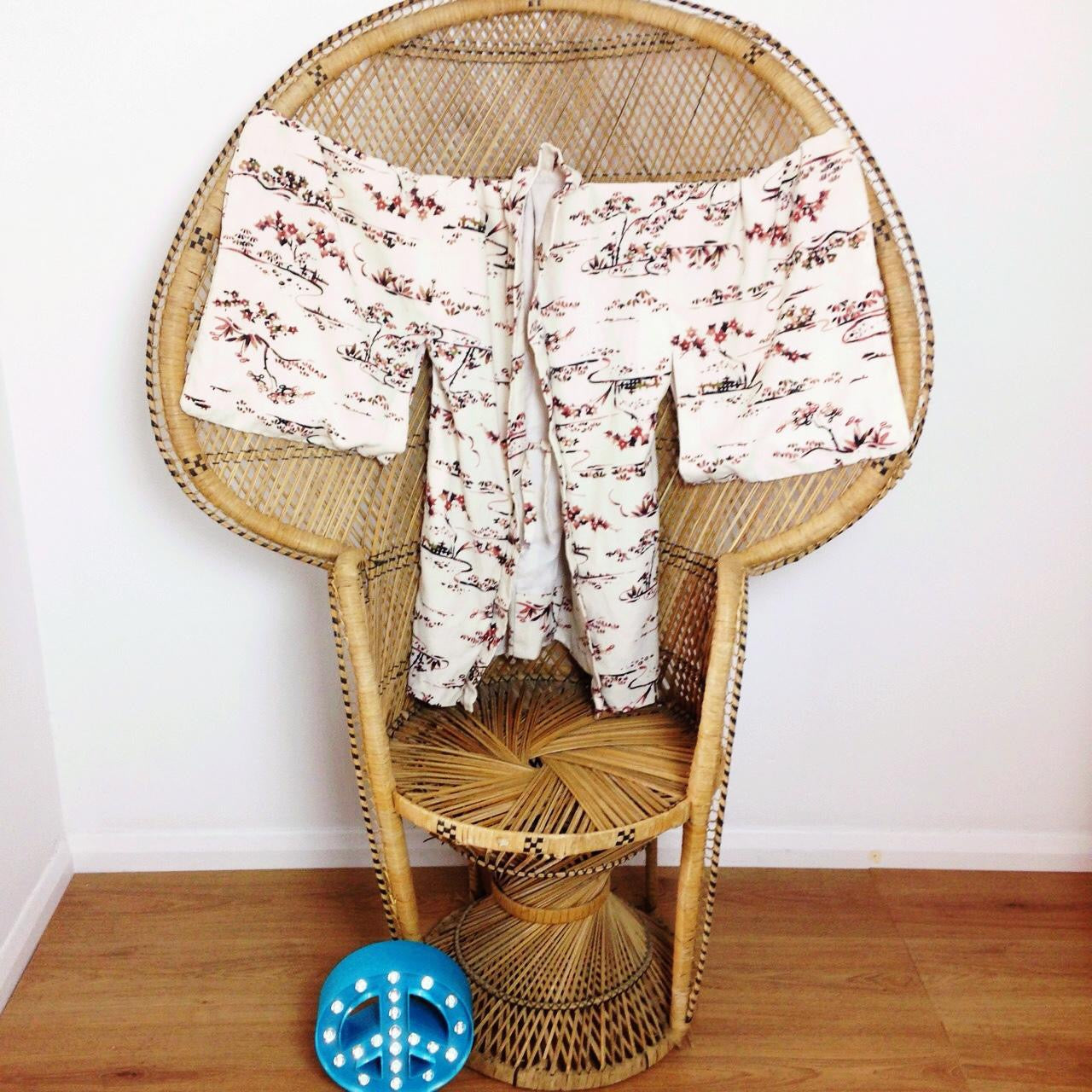 Vintage Cream Floral Japanese Kimono Jacket