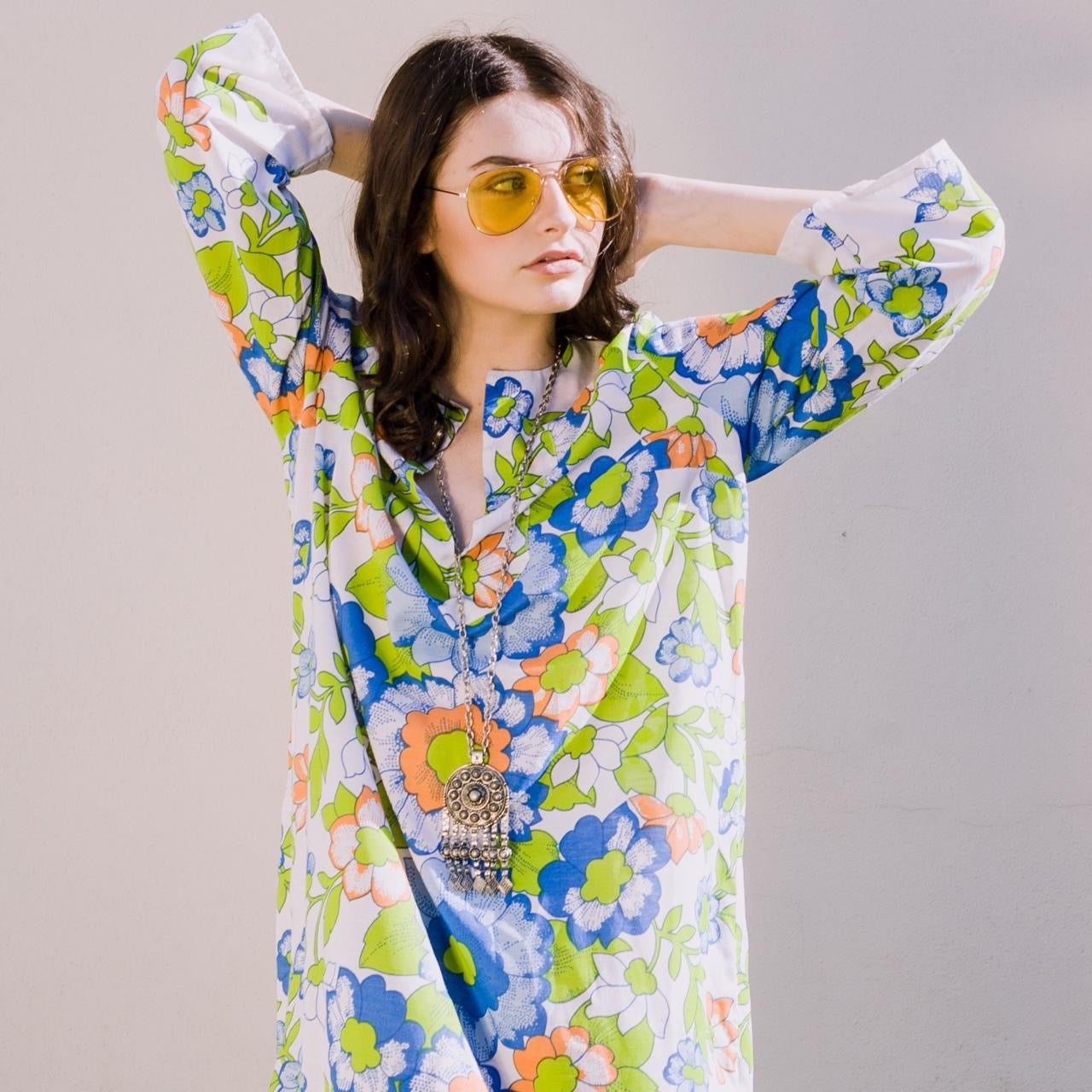 Vintage 1960s Kaftan Psychedelic Floral Maxi Dress