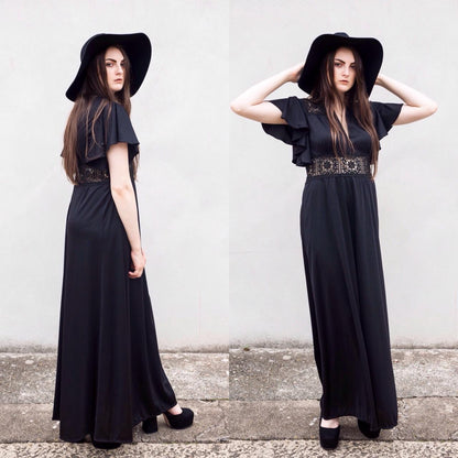 THE BLACK CROCHET ANGEL