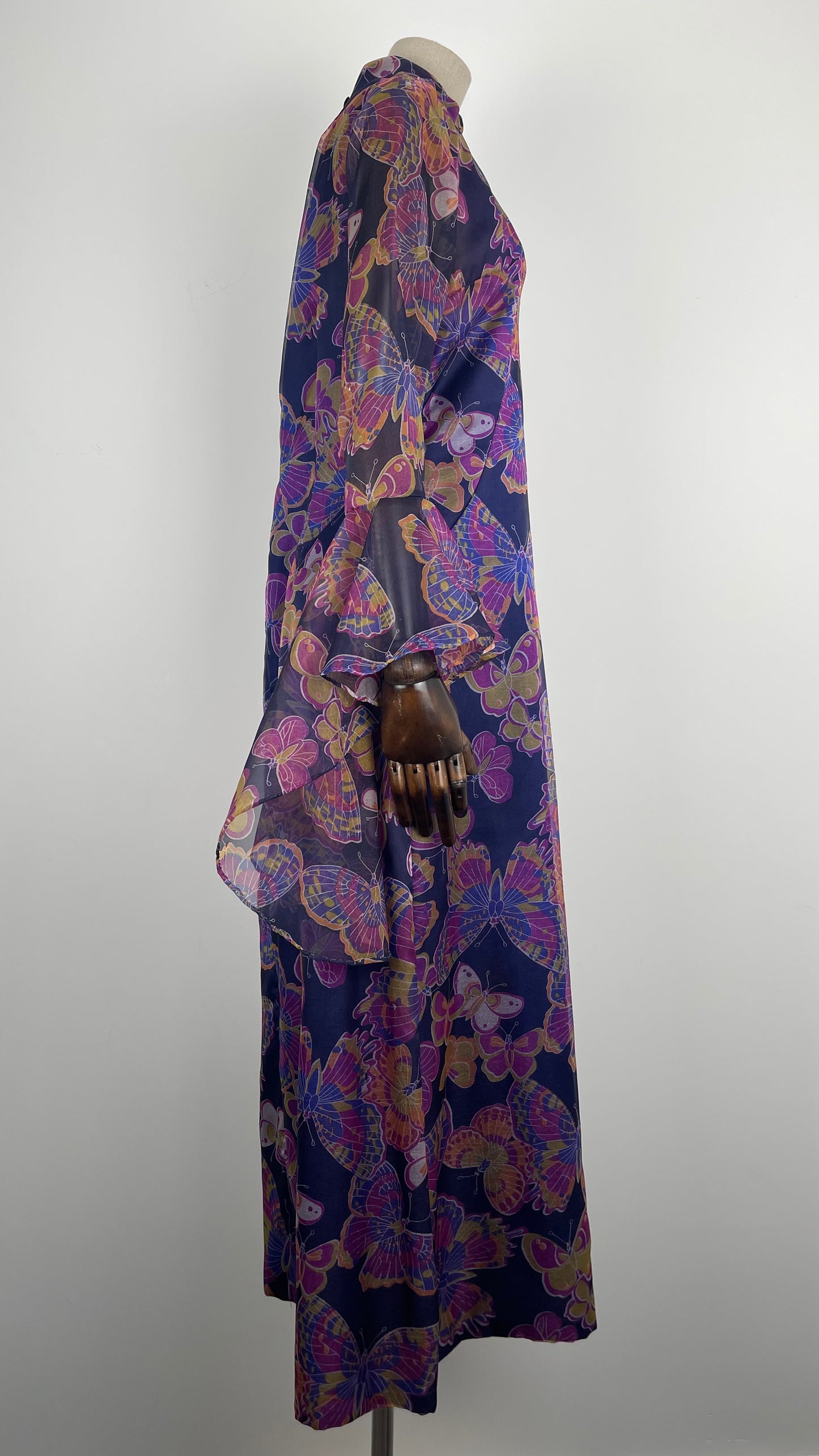 THE PURPLE BUTTERFLY