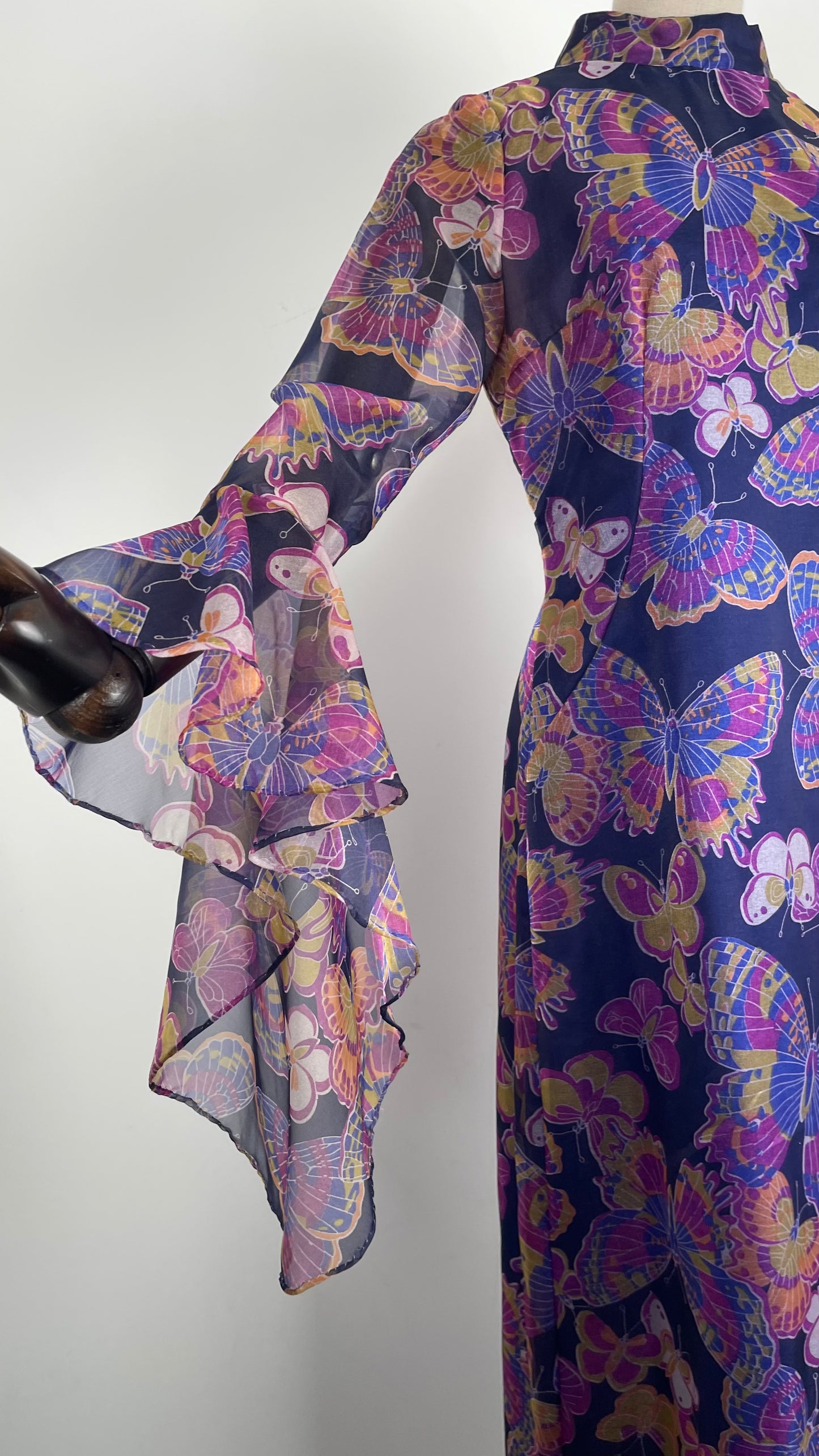 THE PURPLE BUTTERFLY