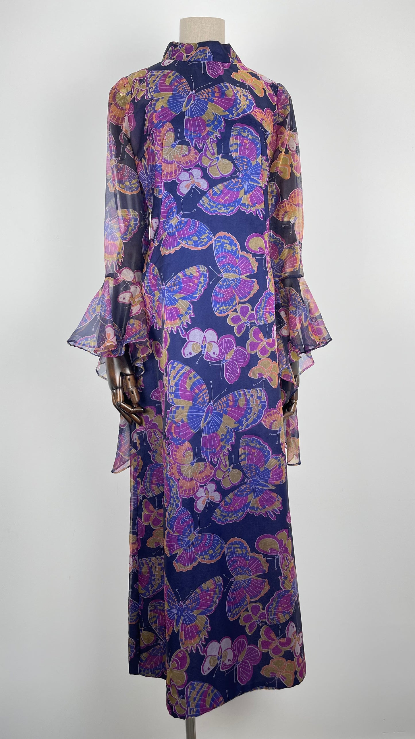 THE PURPLE BUTTERFLY