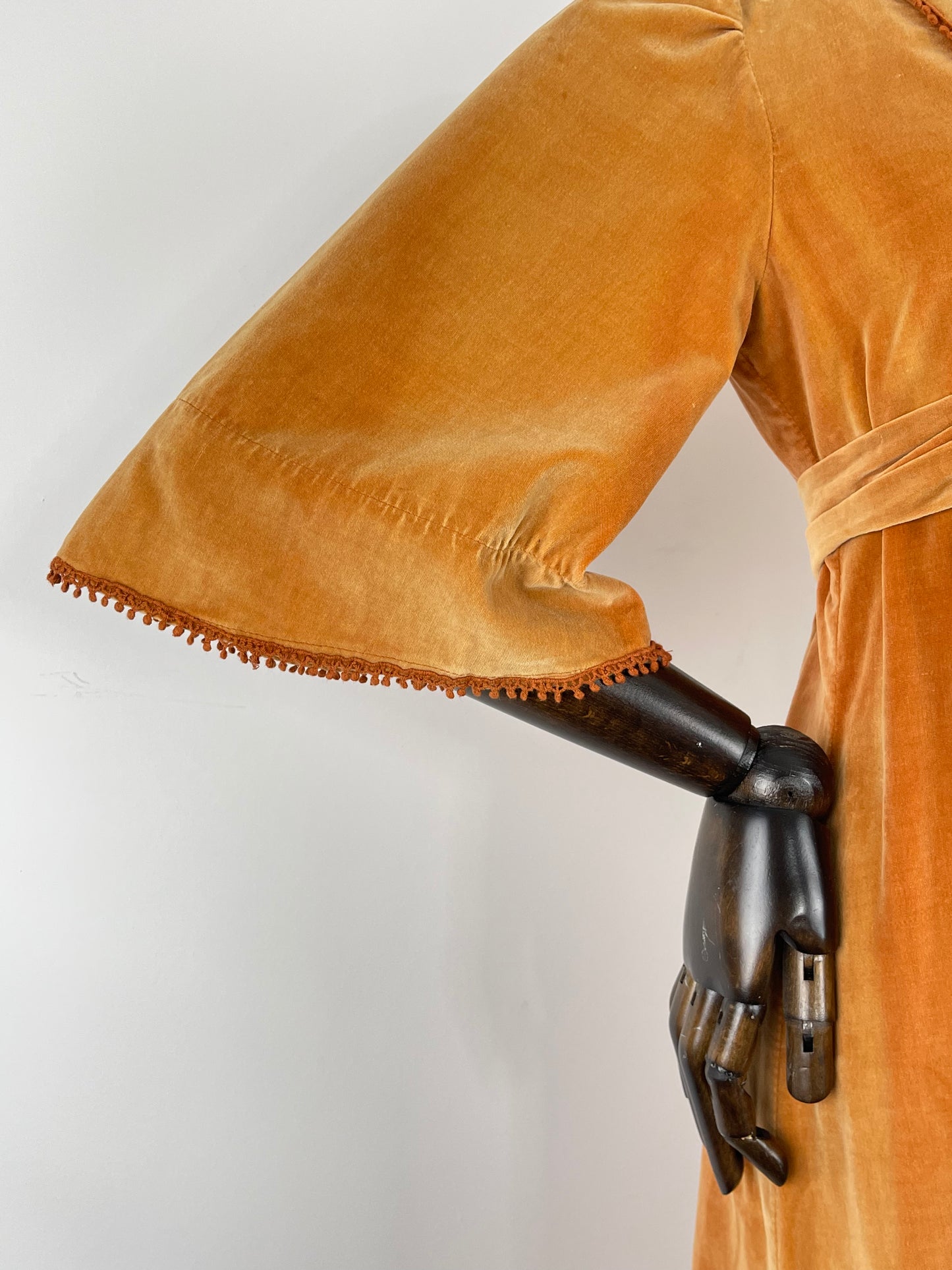 THE PEACHY EARLYBIRD